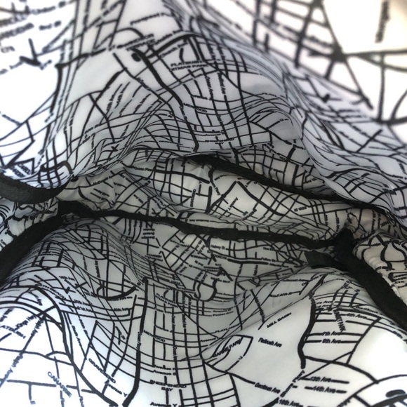 Metallic small backpack - Picture 4 of 4